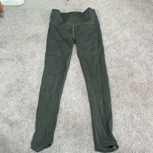 Dark green lululemon leggings
